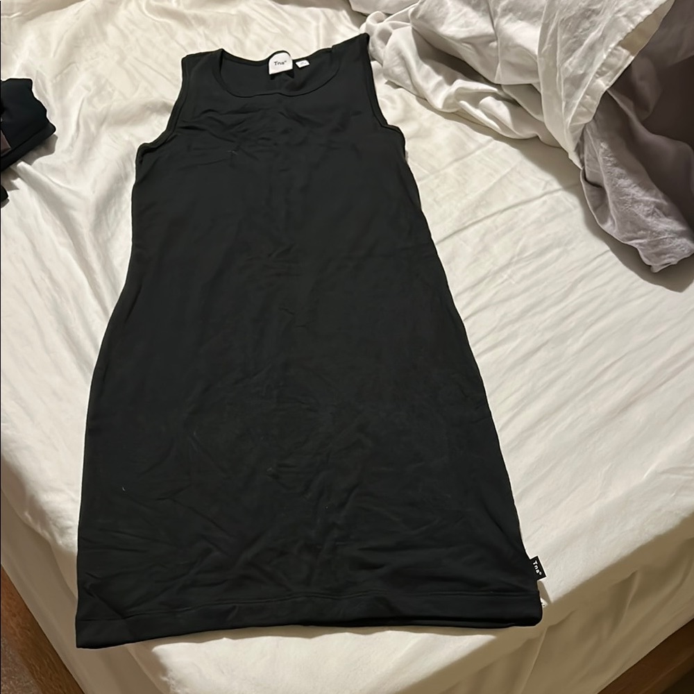 Elegant Black Sleeveless Dress